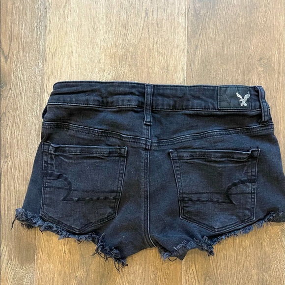 AMERICAN EAGLE jean shorts - Picture 2 of 4